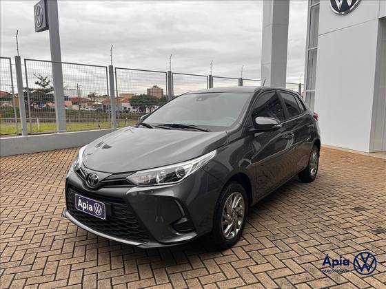 TOYOTA YARIS 1.5 16V FLEX XS MULTIDRIVE TOYOTA YARIS 1.5 16V FLEX XS MULTIDRIVE